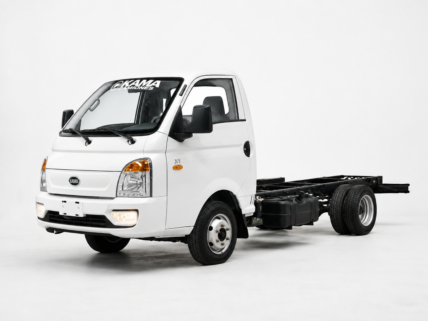 Camion KAMA X1 Chasis